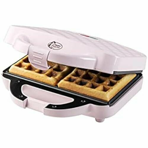 Вафельница Bestron Брюссель с антипригарным покрытием 750 Вт розовая 1035800₽