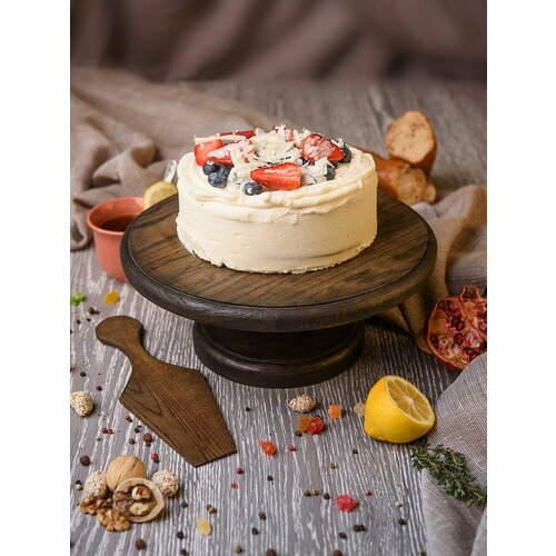 Тортовница с лопаткой 2700₽