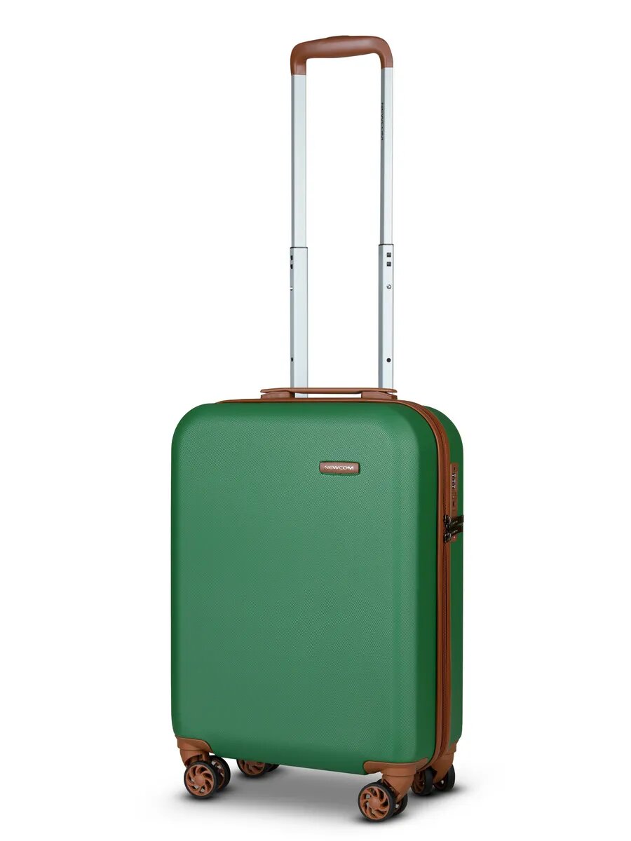 Чемодан Newcom 