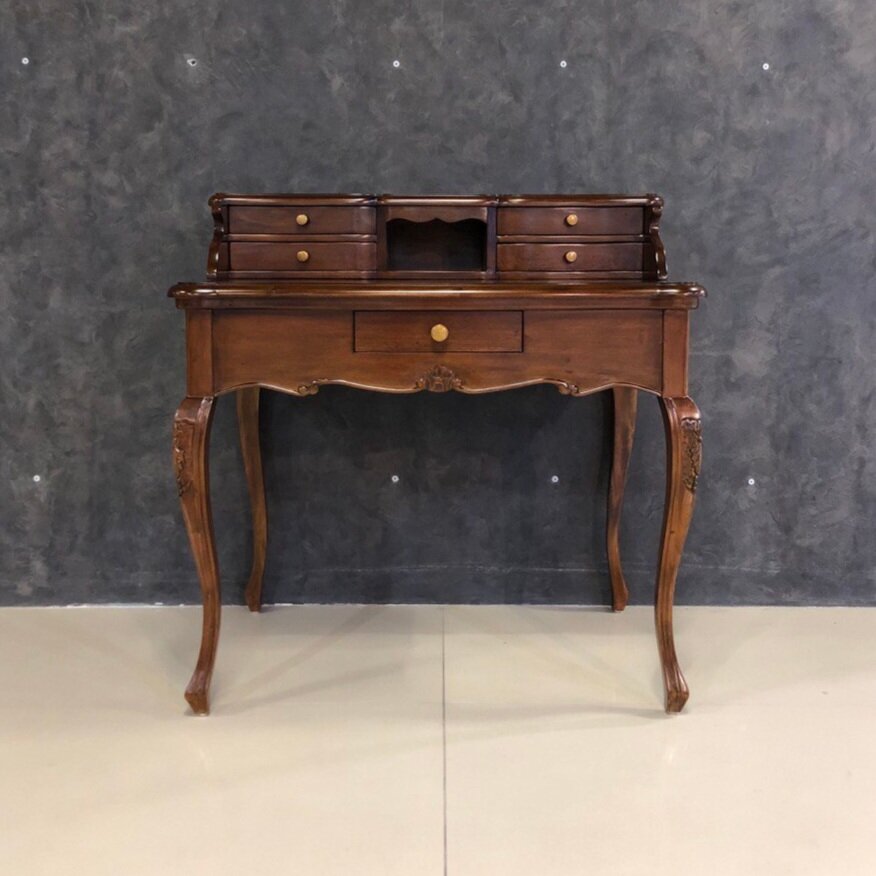 Стол бюро DOMKORLEONE в стиле Королевы Анны (Queen Anna) из массива красного дерева (mahogany wood) цвет орех LBW