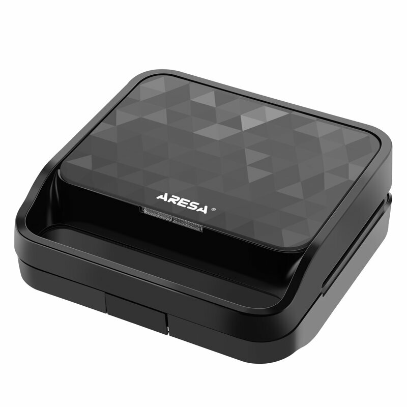 Сэндвичница Aresa AR-1207 (780-900Вт 4в1: венские вафли, гриль, сэндвичи, орешки, антипригарное покрытие)