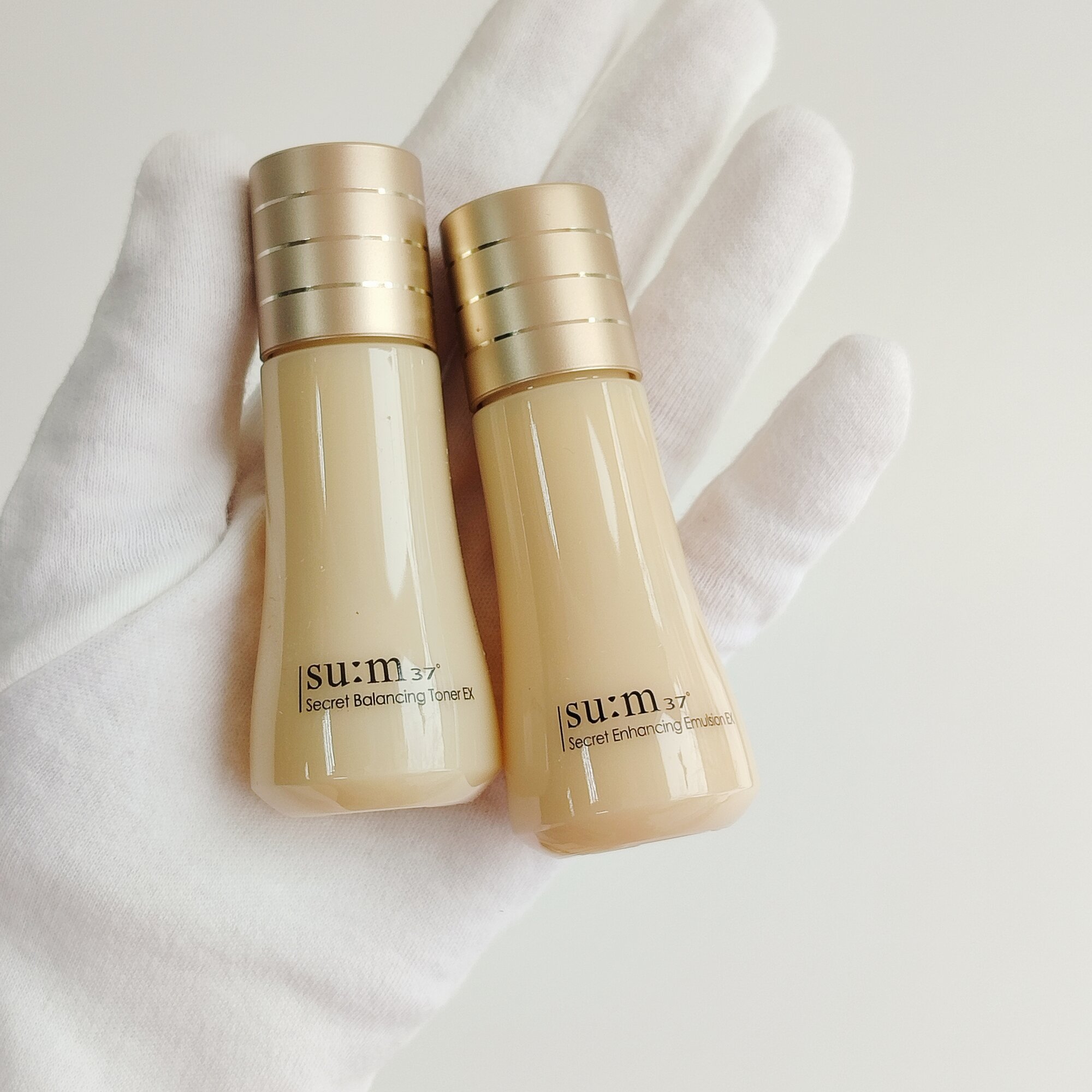Тонер и эмульсия антивозрастные ферментированные 20ml+20ml срок 25.10.2026 SU: M37 Secret Balancing Toner & Emulsion