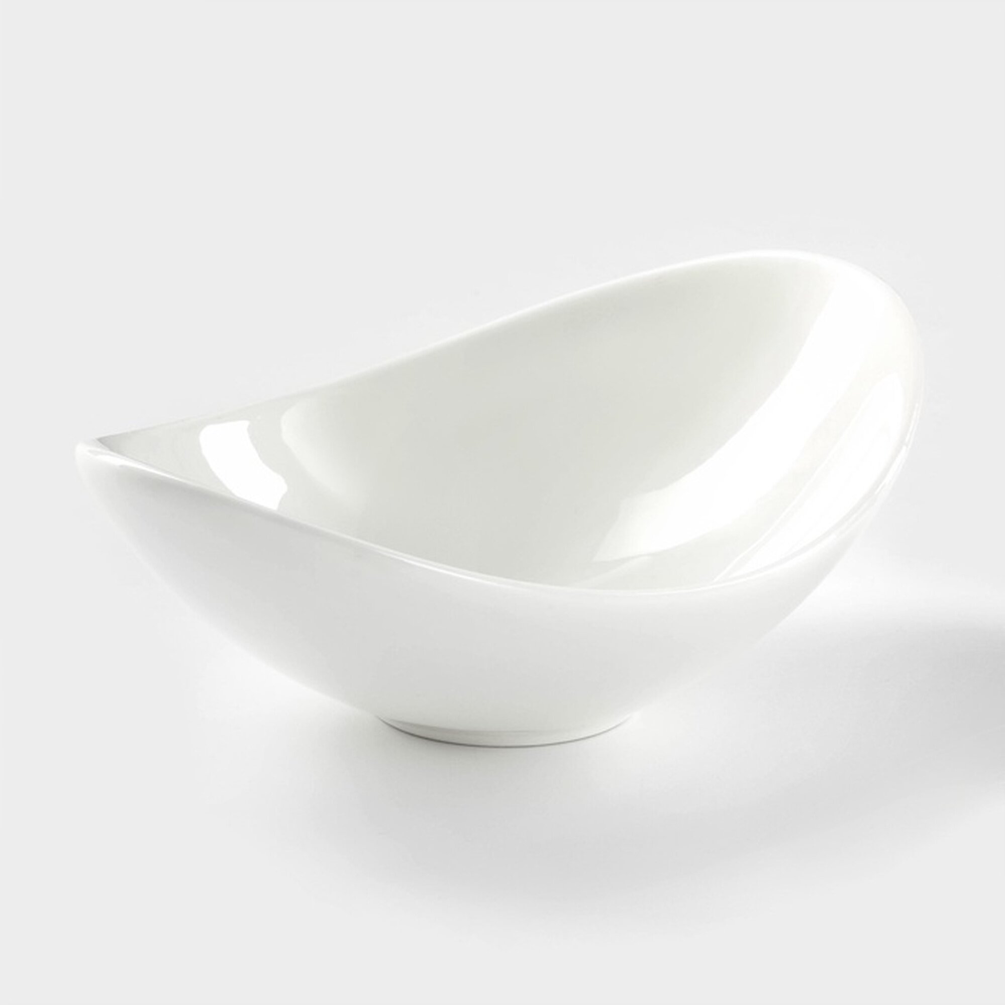 Салатник Wilmax England Olivia, фарфор, 0.1 л, 13х9 см, белый