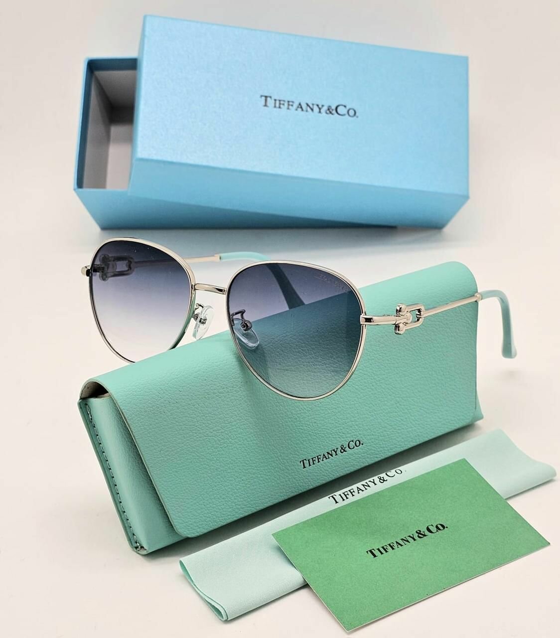 Солнцезащитные очки Tiffany 