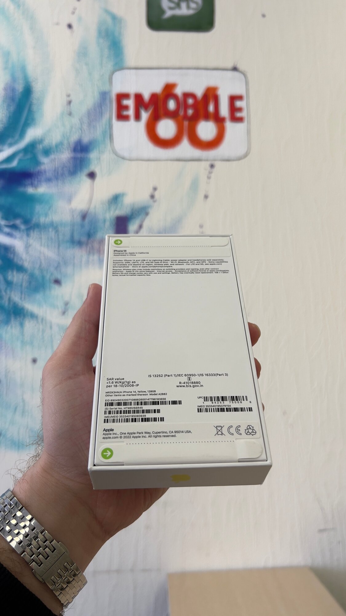 Смартфон Apple iPhone 14 128 ГБ RU, Dual: nano SIM + eSIM, желтый — фото 1