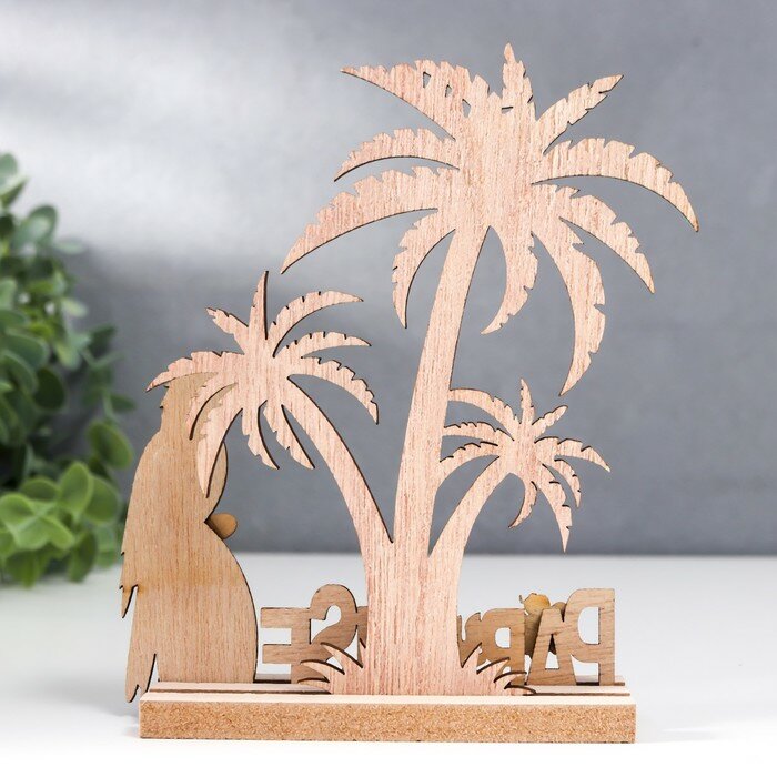 Сувенирная фигурка КНР "Попугай Ара и пальмы", дерево, 17х4х12 см