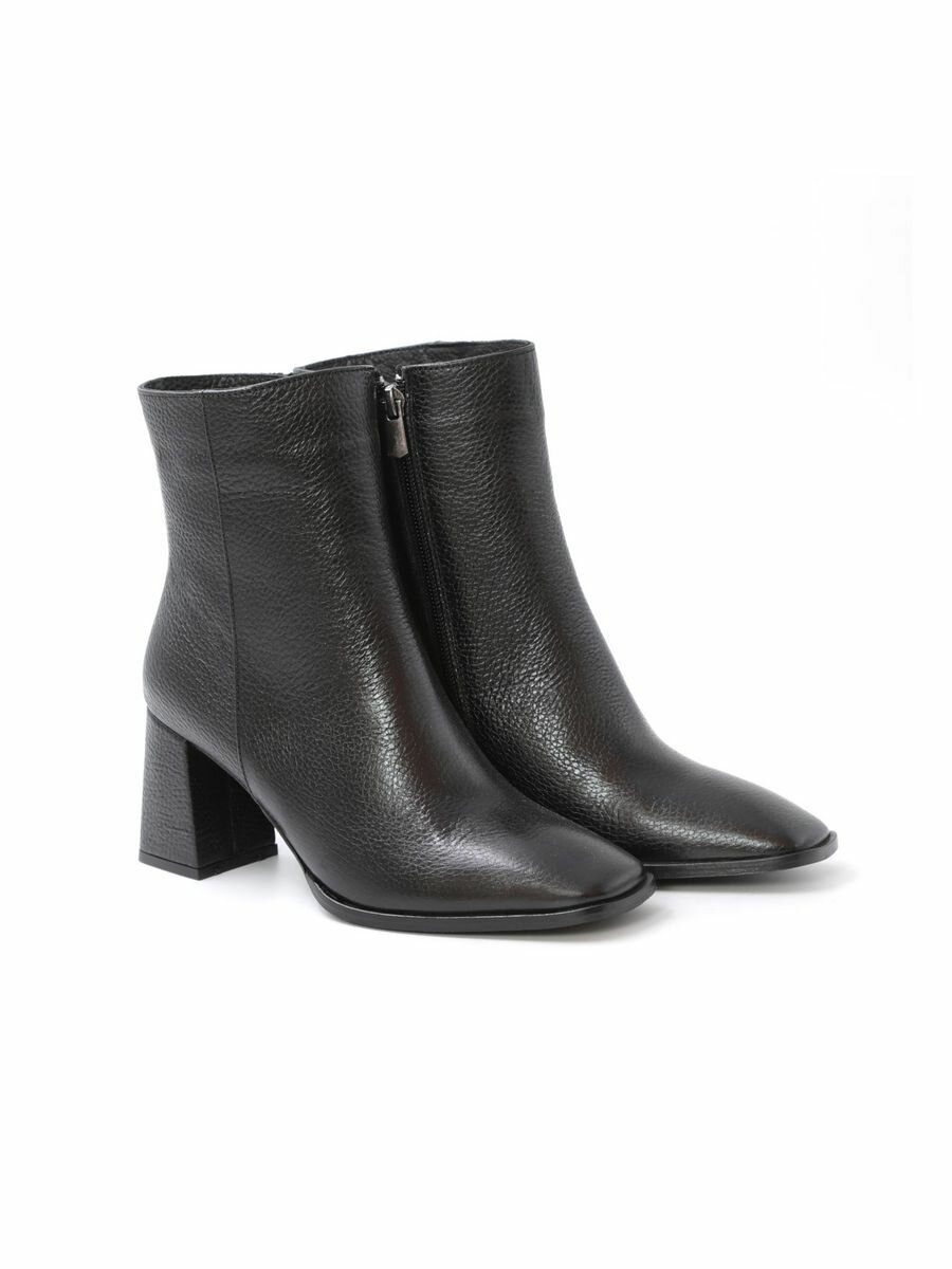 Clarks 22203198 черный 39 EU