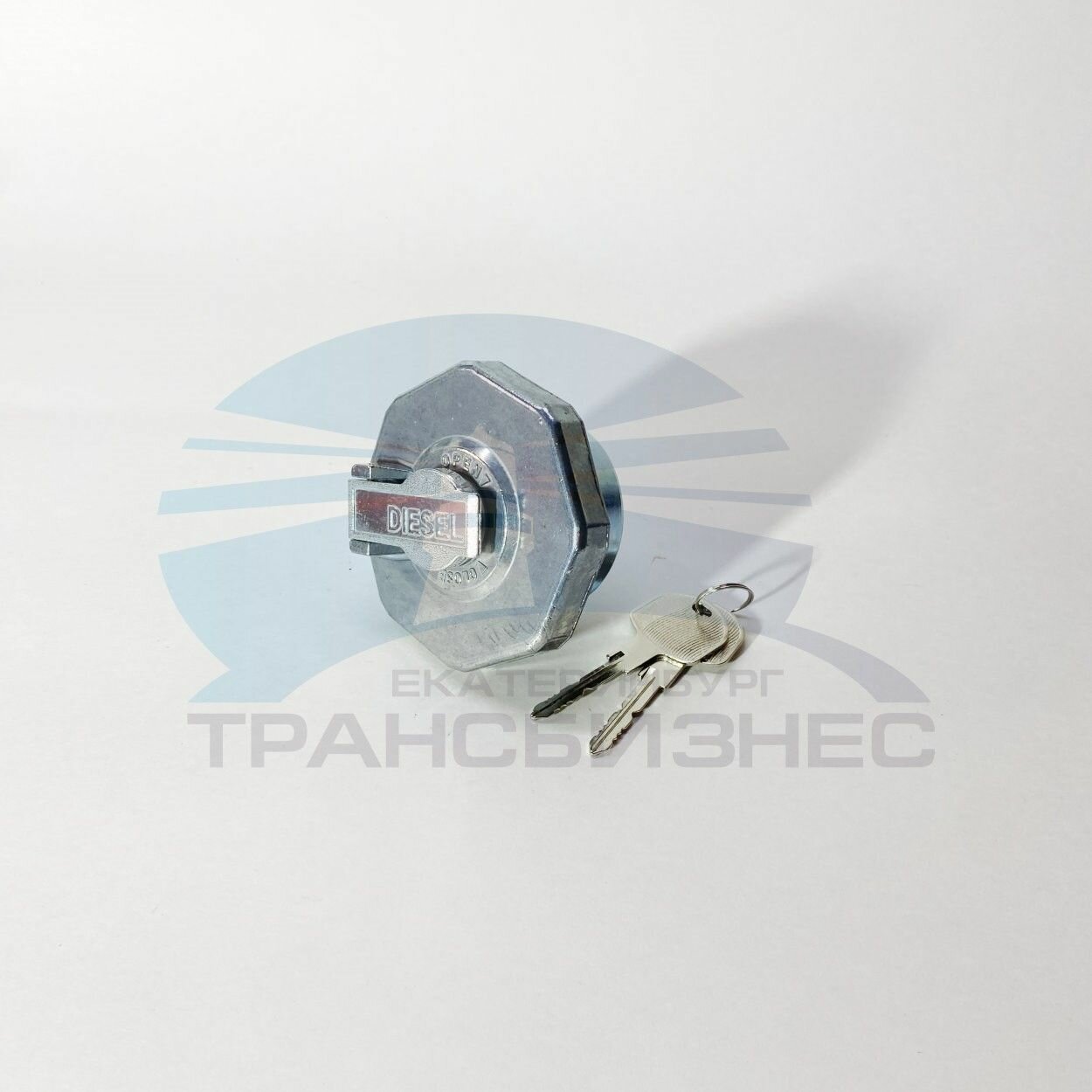 Крышка топливного бака ISUZU NQR75 NQR90 NPR75 NMR85 NLR85 FSR90 FVR34 (с ключами) (BOSKET)