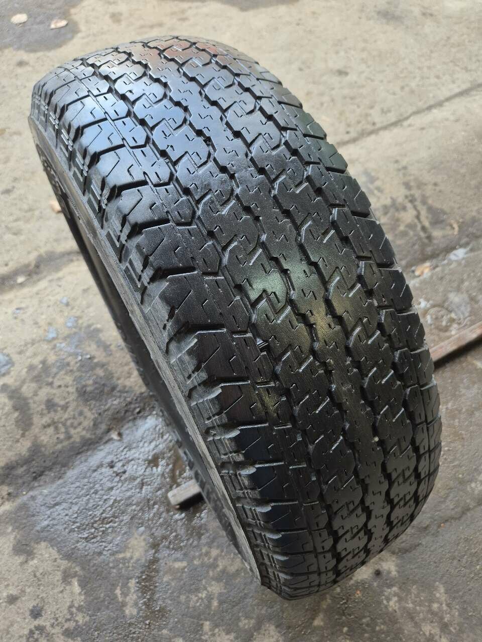 255/70 R15 112/110S Bridgestone Dueler H/T 840