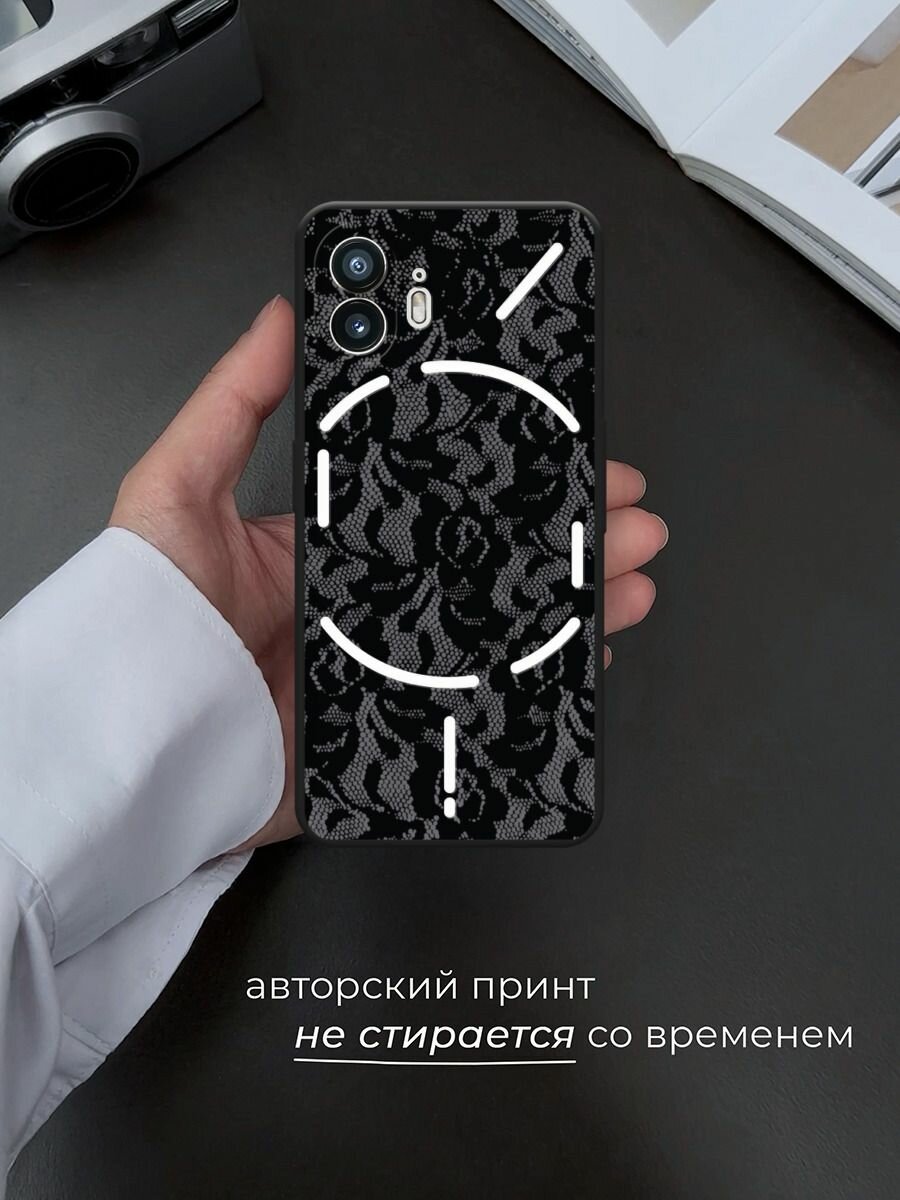 Черный матовый чехол на Nothing Phone 2 / Нафинг Фон 2 с принтом Черные кружева цветов — фото 1