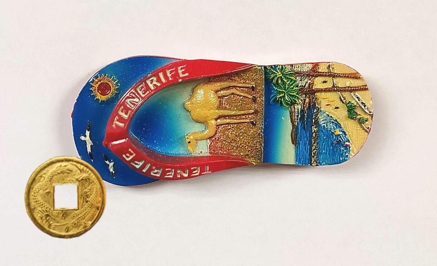 Магнит сувенирный "Tenerife" №2 (10 х 4,5 см) + монета "Денежный талисман"