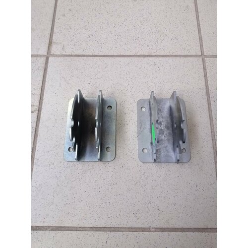 Комплект кронштейнов для транцевых колес лодок пвх с пайолом перекидных 4 позиционных из 2 штук