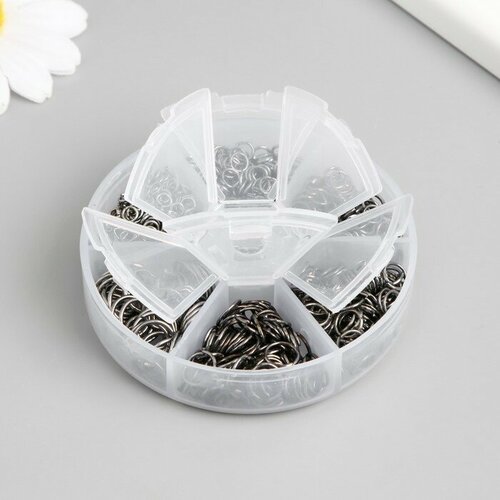 Кольца зажимные металл в шкатулке Чёрное серебро 880 шт 8х8х2 см 504₽