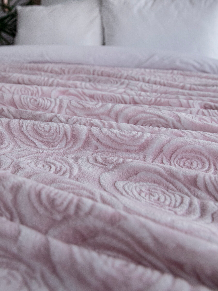 фото Плед плюшевый 200х220 см на кровать или диван, покрывало MICRO VELUR 3D, "Роза", розовый