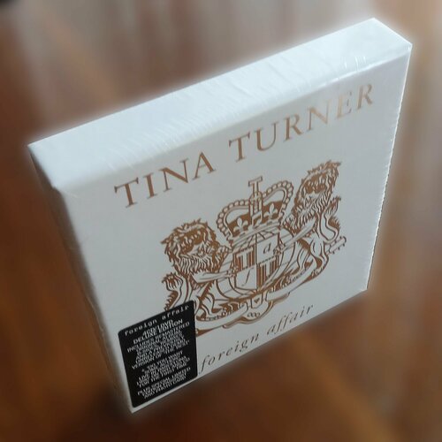 Компакт диск Tina Turner Foreign Affair 4CD+DVD+posters De-Luxe Limited Sealed