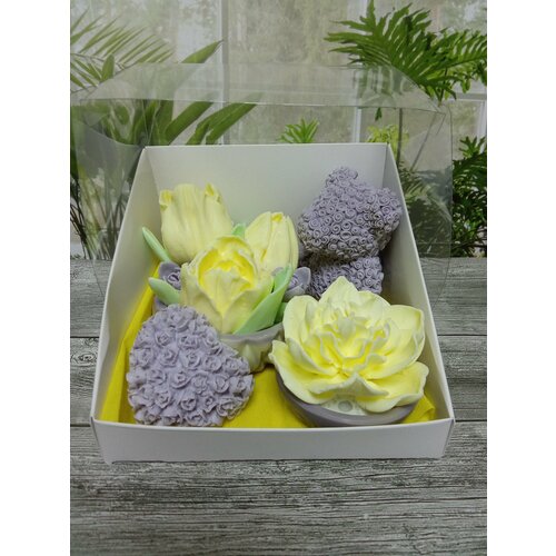 Подарочный набор мыла ручной работы тюльпаны и нарцисс. сувенирный набор мыла ручной работы мишка бруно в розах с малиной