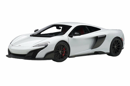 McLaren 675LT 2017 white