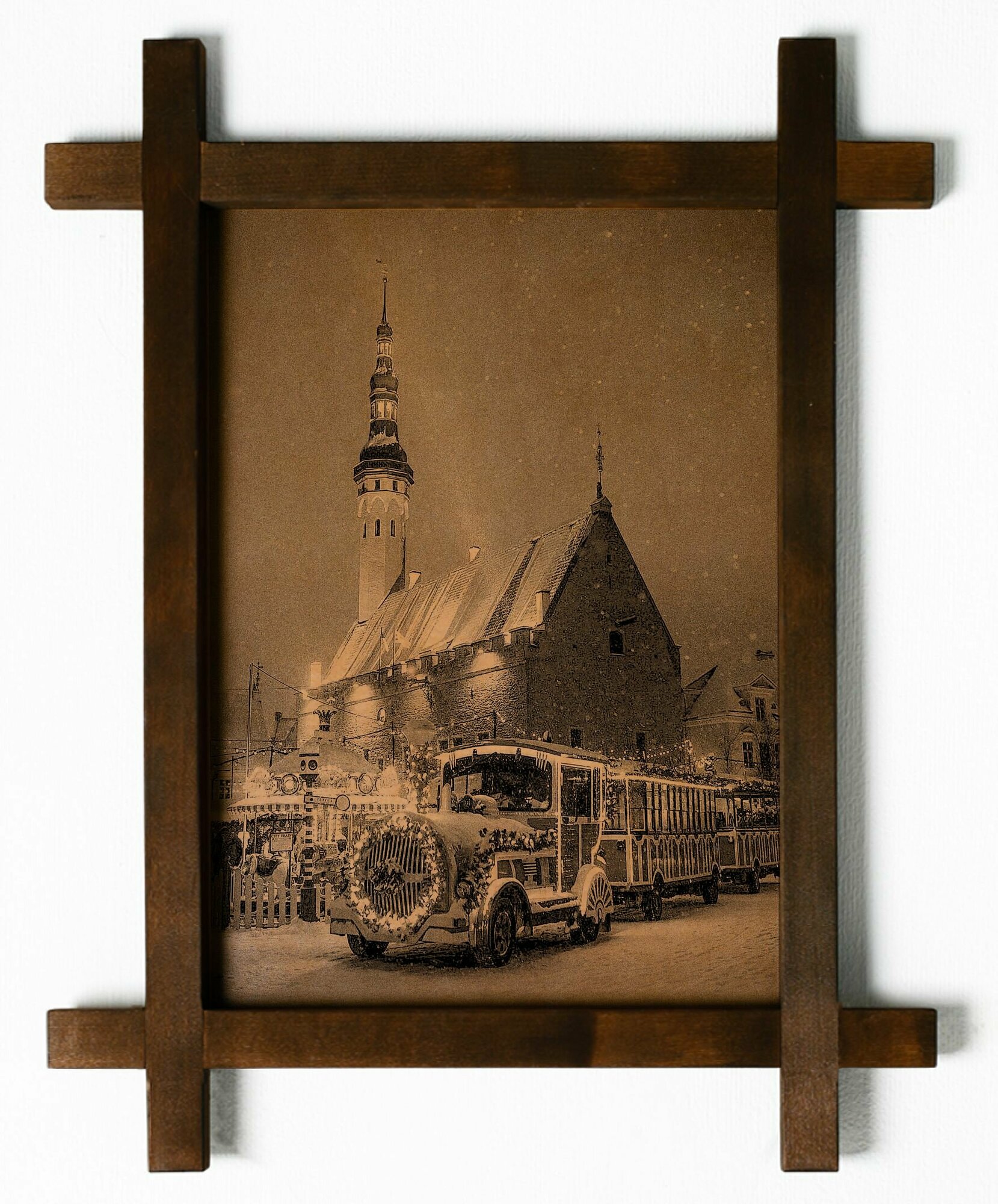 Картина Новогодний вагончик, гравировка на натуральной коже, интерьерная для украшения и декора на стену в деревянной раме, подарок, BoomGift