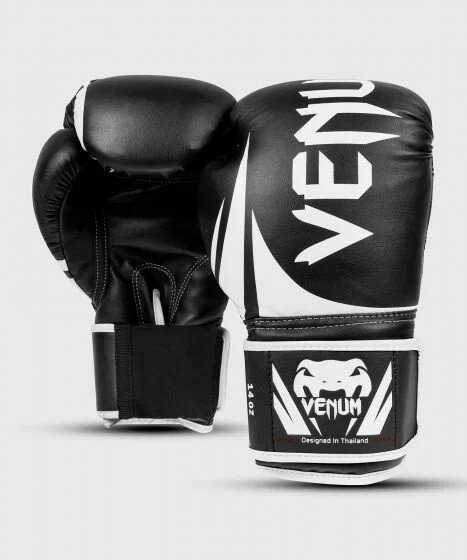 Боксерские перчатки Venum Challenger 2.0 12oz черный, белый