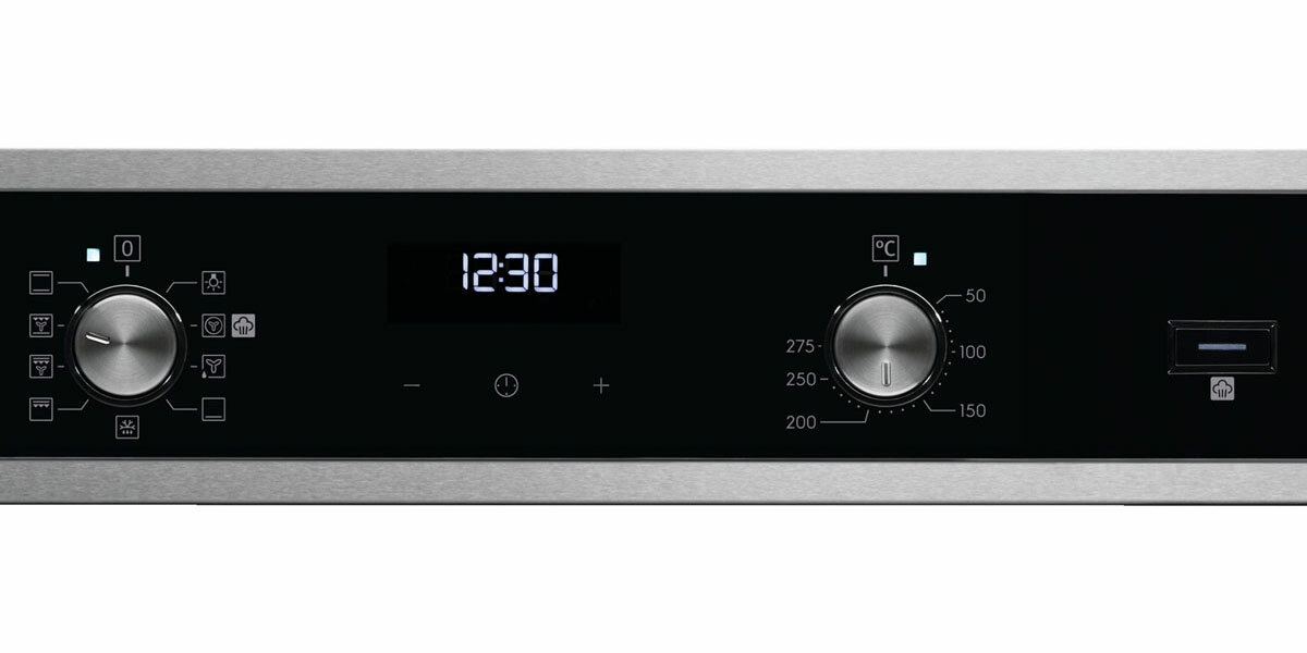 Обзор: Электрический духовой шкаф Electrolux EOD5H70X