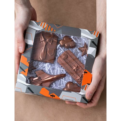 Шоколад фигурный, Набор "Летчику" из бельгийского молочного шоколада, Подарочный набор для мужчин "Пилот"