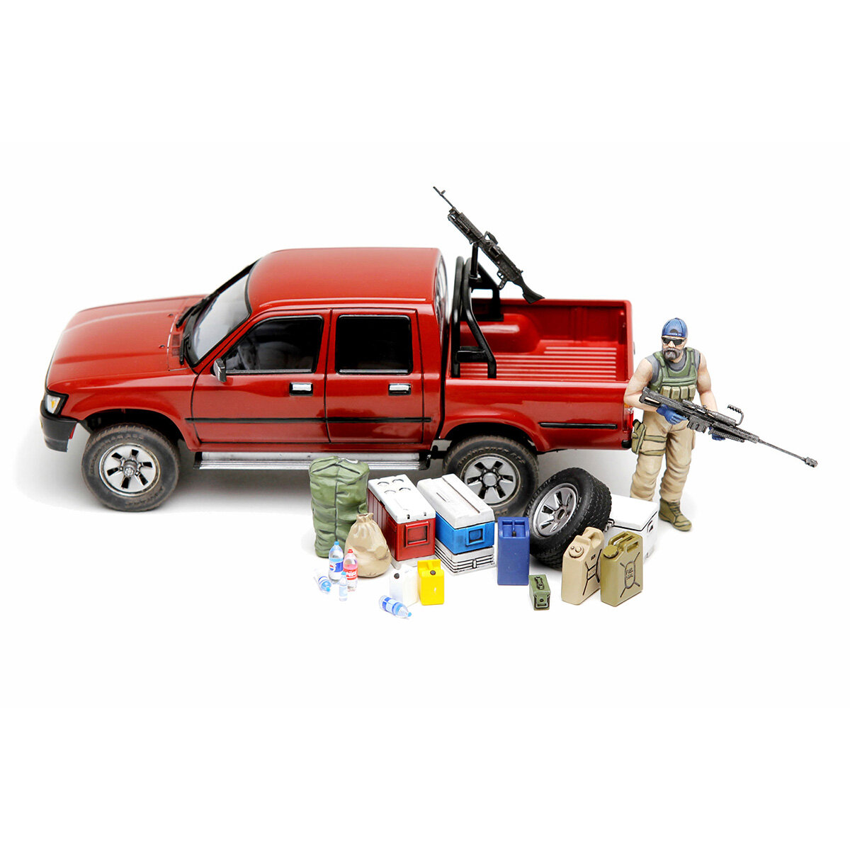 VS-002 Meng 1/35 Toyota HiLux 4x4 Dual Cab Sr5 (1997) w/equipment