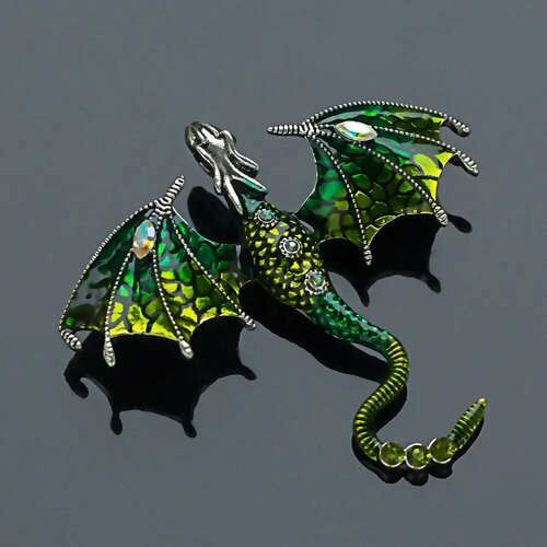 Брошь эмаль стразы изумрудный 331₽