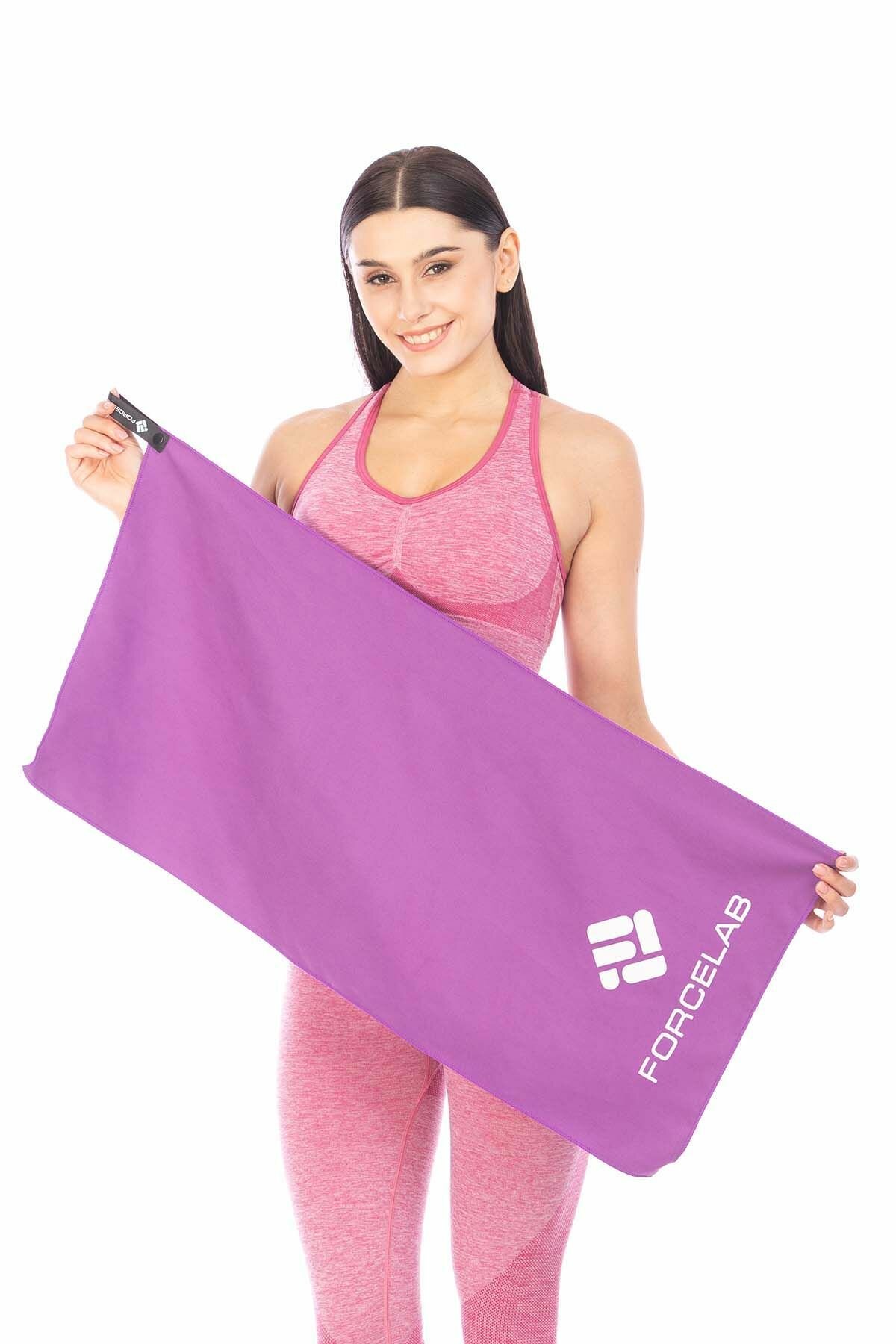 фото Полотенце FORCELAB маленькое спортивное быстросохнущее мягкое из микрофибры для бассейна, тренировок, фитнеса, спорта, для рук размер 40х80, фиолетовое