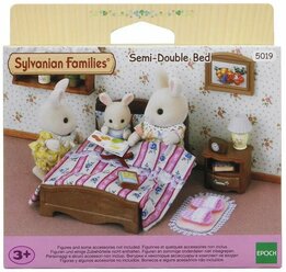 Sylvanian Families Набор Большая кровать и тумбочка