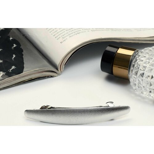 Заколка-автомат для волос Либерти текстура классика 9 см серебро 298₽