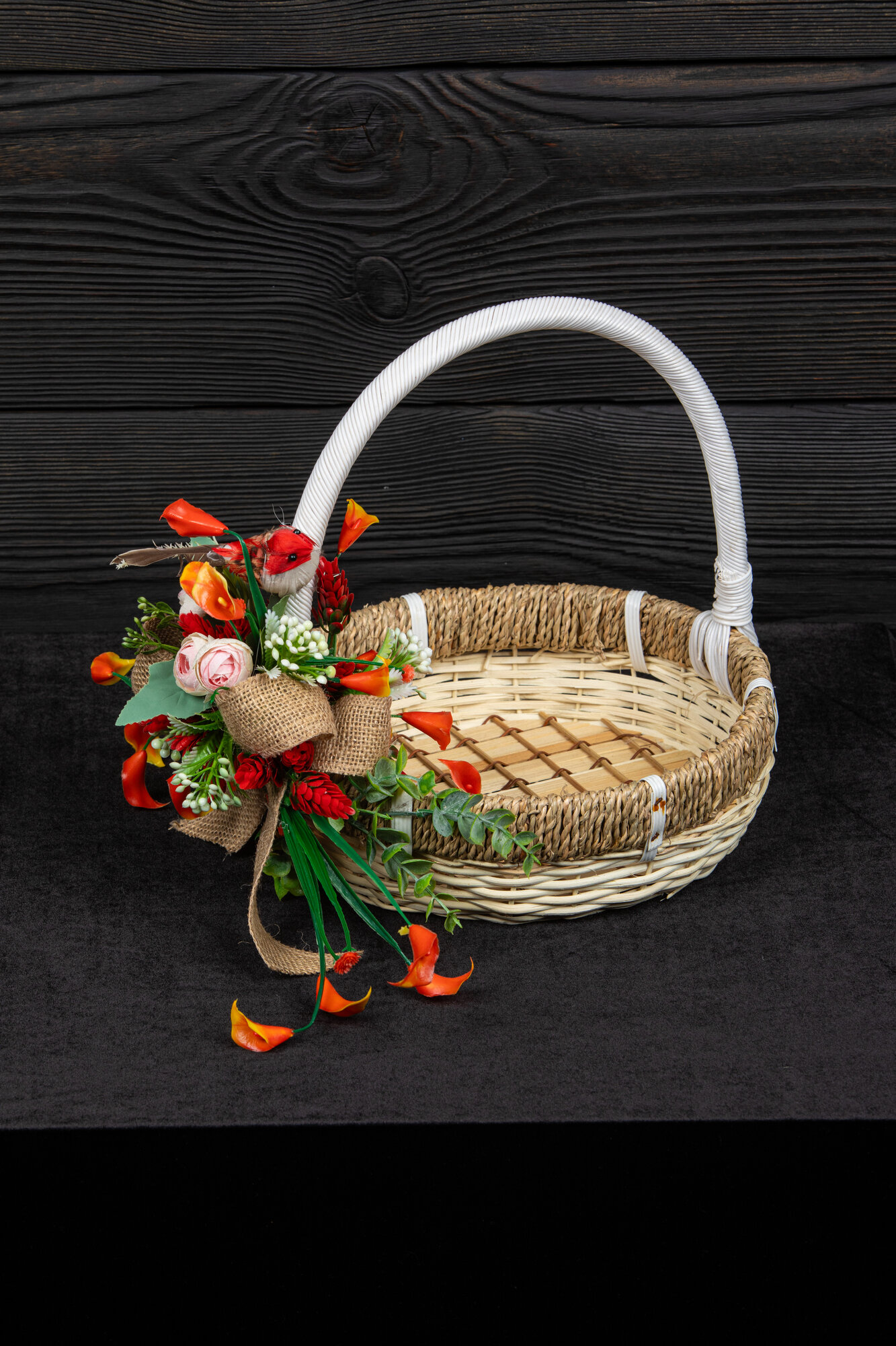 Корзинка плетёная с декором ручной работы/корзина для Пасхи, для подарка, размер 25х25х28