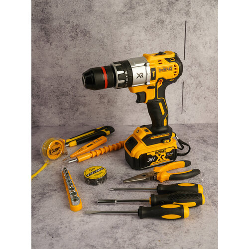 Шуруповерт ударный 36 V с набором инструментов 8800₽