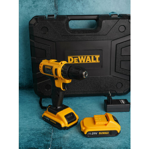 Дрель шуруповерт с набором инструментов От аккумулятора 21 В 42 Нм 7500₽