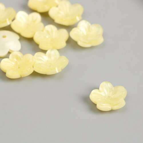 Бусина для творчества акрил Цветок-пятилистник жёлтый перламутр 04х15х15 см 10шт 367₽