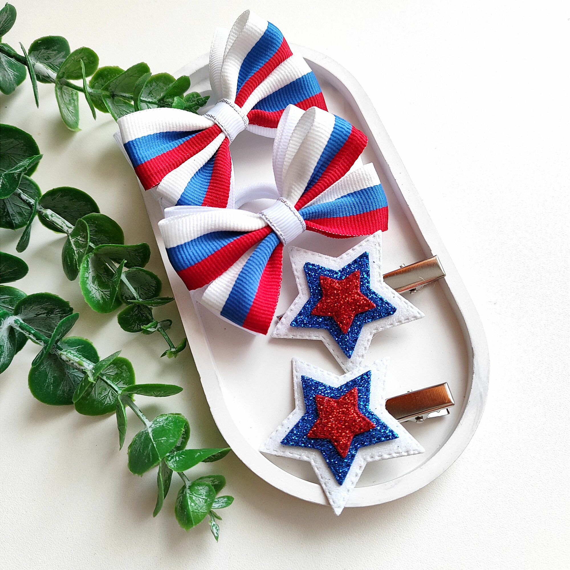 Бантики Резиночки и Заколочки Триколор Для Волос Для Девочки