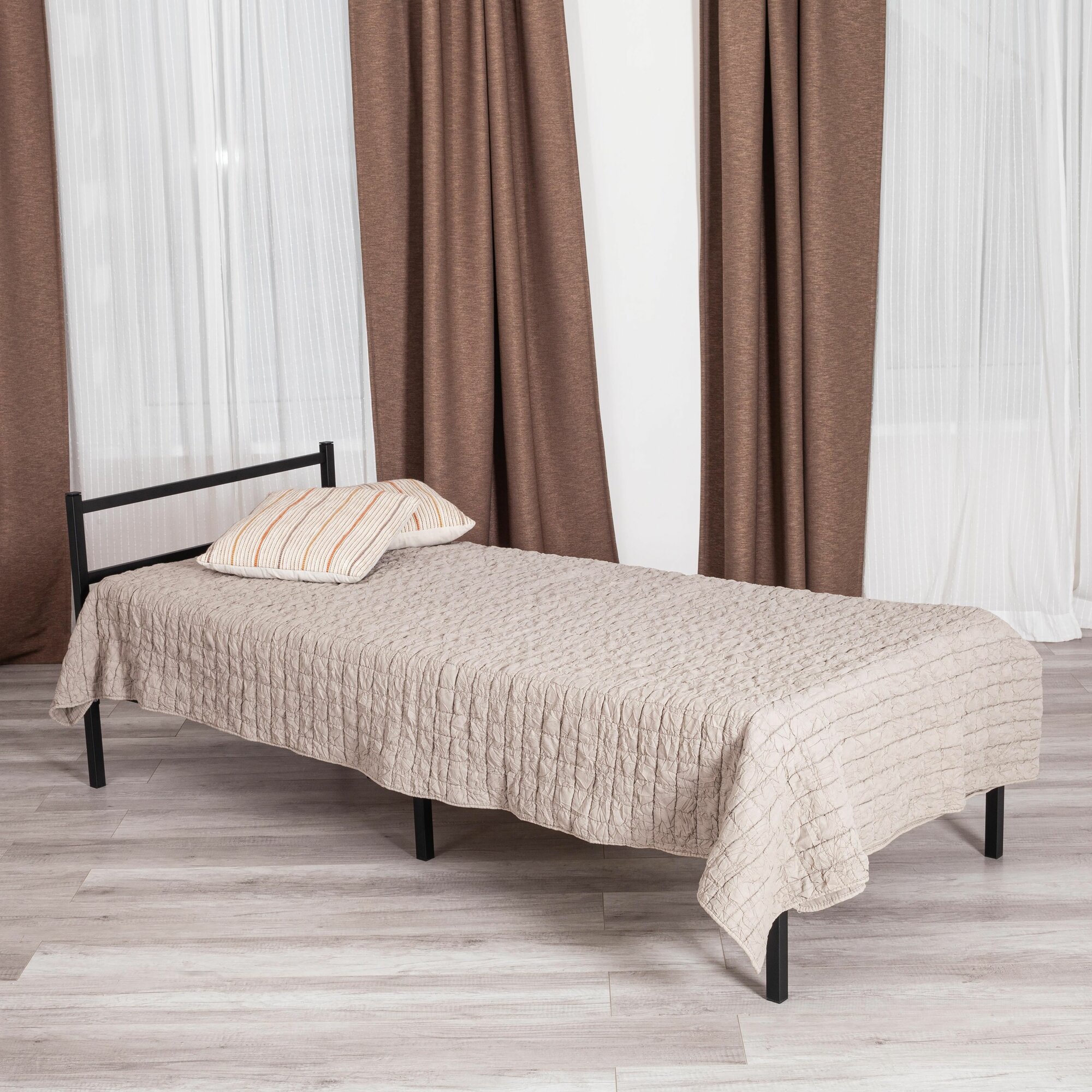 Кровать односпальная TetChair Marco 90x200 см, металлический каркас, черный