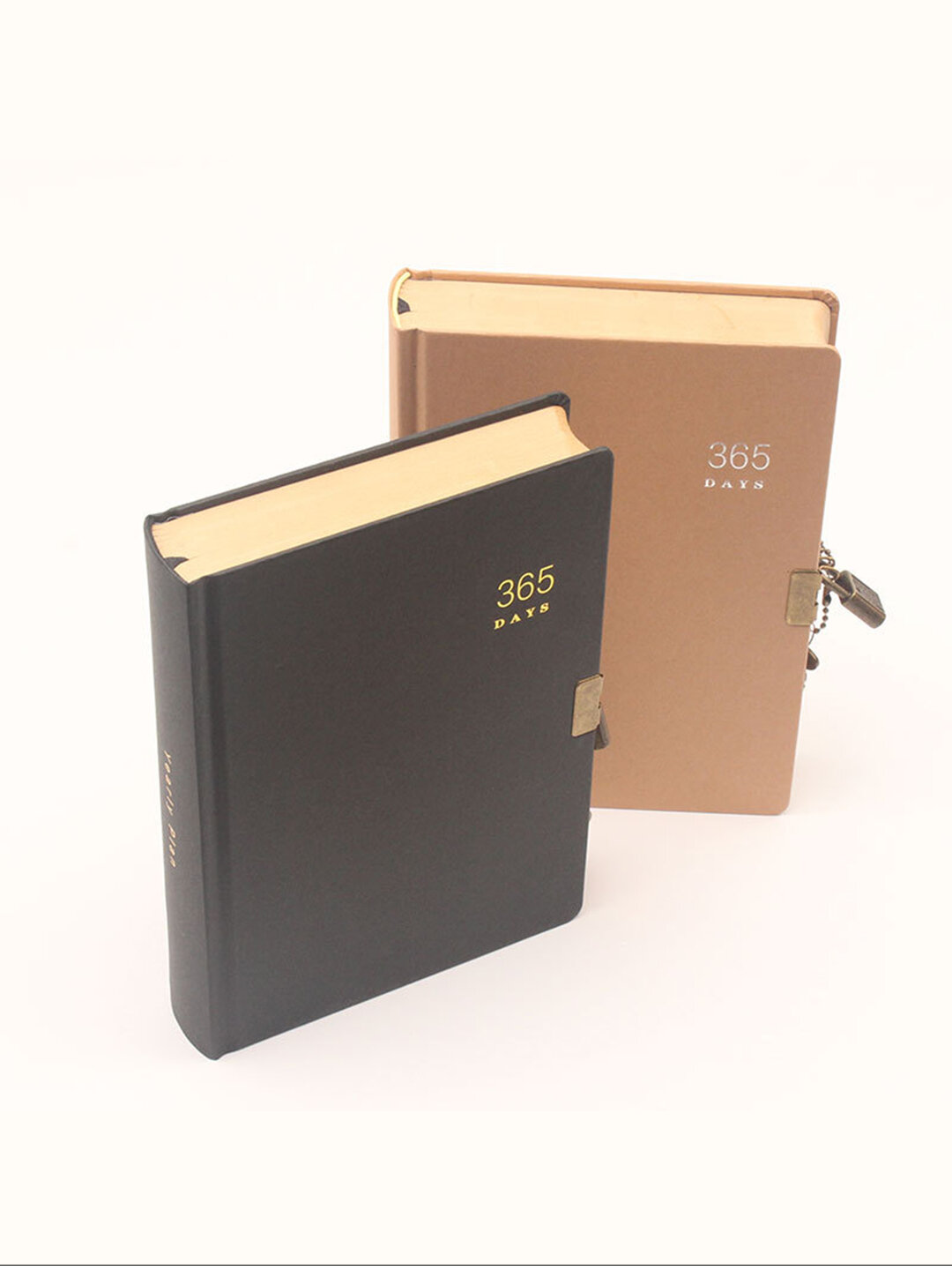 Ежедневник "Блокнот", полудатированный, А5, твердый переплет, с замком, черный, 2026 г — фото 1