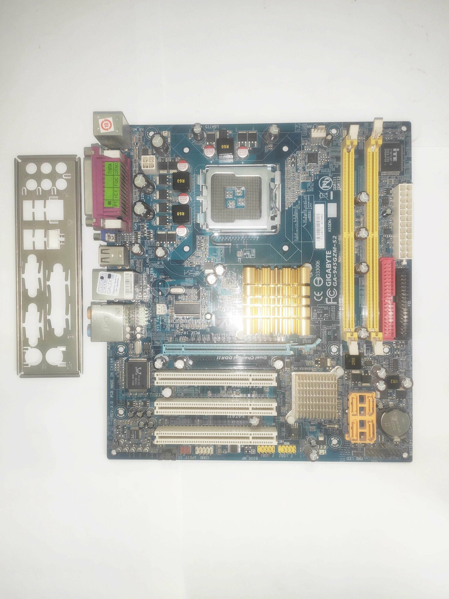 Материнская плата gigabyte GA-945GZM-S2 LGA775