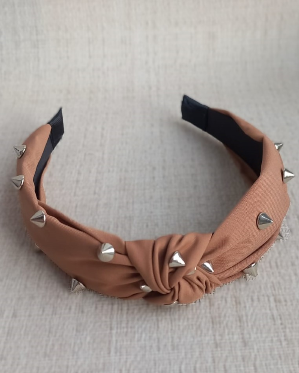 Ободок для волос с шипами Mocha Mousse — фото 1