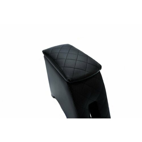 Подлокотник из перфорированной экокожи (Черная нить) Чёрная нить