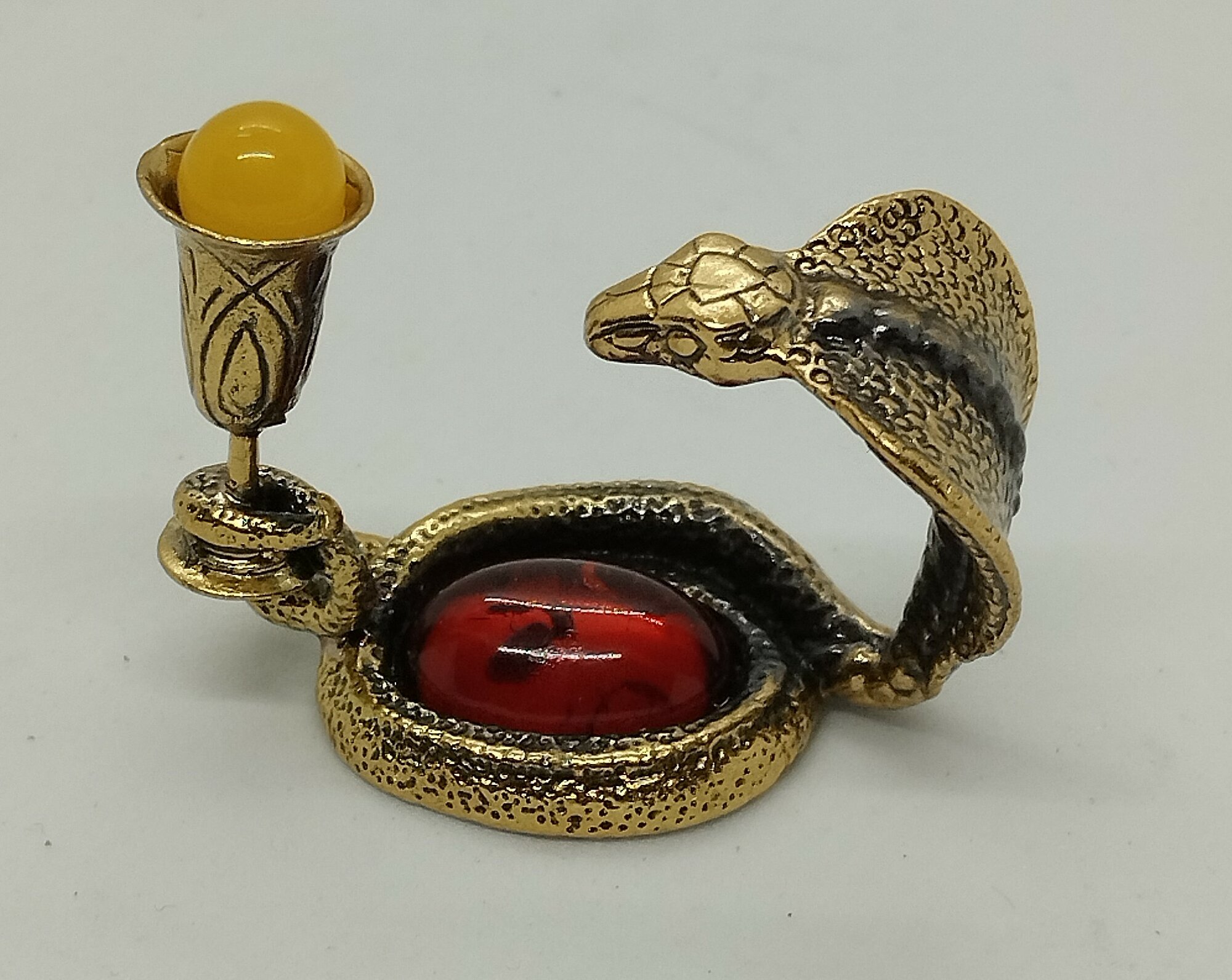 Фигурка бронза с янтарем "Змея", арт 317