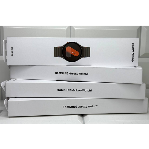 Умные часы Samsung Galaxy Watch 7 L300 40mm Wi-Fi Green зеленый 25834₽