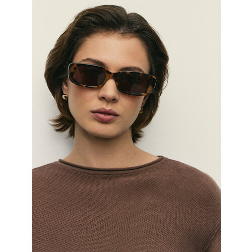 Солнцезащитные очки Zarina коричневый 631₽