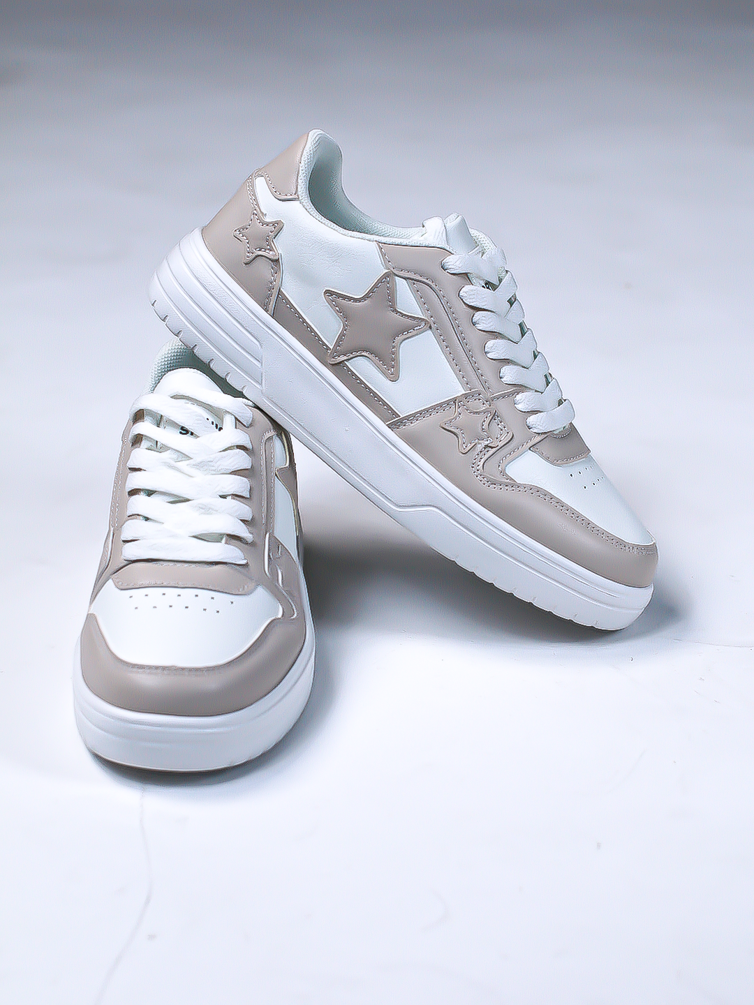 Кроссовки  Кроссовки для женщин и девушек, золотистие цвета, легкие, подошва из ЭВА, размеры 36-44., размер 36, пудровый — фото 1