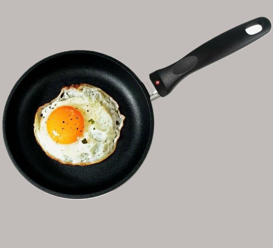 Сковорода Swiss Diamond Classic Induction SD6420I  20см  серая  алюминиевая