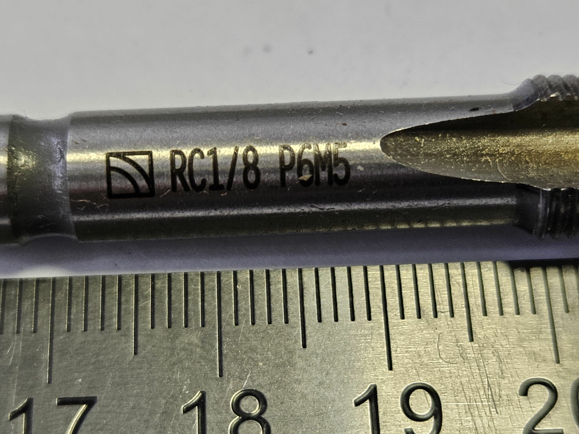 Метчик трубный конический Rc 1/8 — фото 1