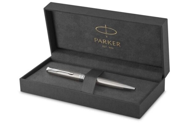Шариковая ручка поворотная Parker Sonnet Core K526 Stainless Steel CT черный M 1931512 - фото №3