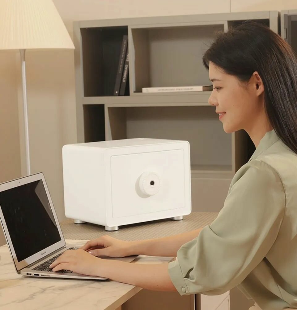 Умный механический сейф Xiaomi: процесс настройки отпечатков в Mihome APP