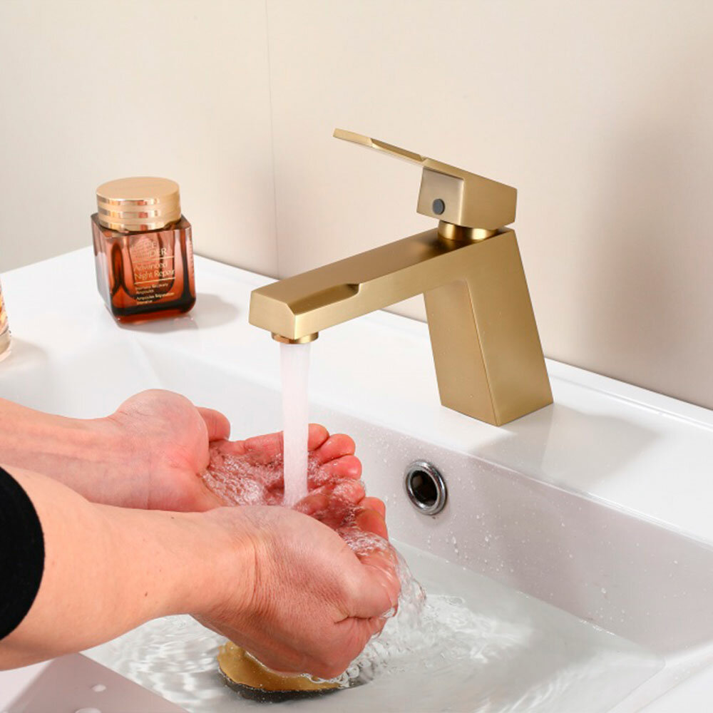 Смеситель для умывальника с коротким изливом Hansen HL10095-D матовое золото