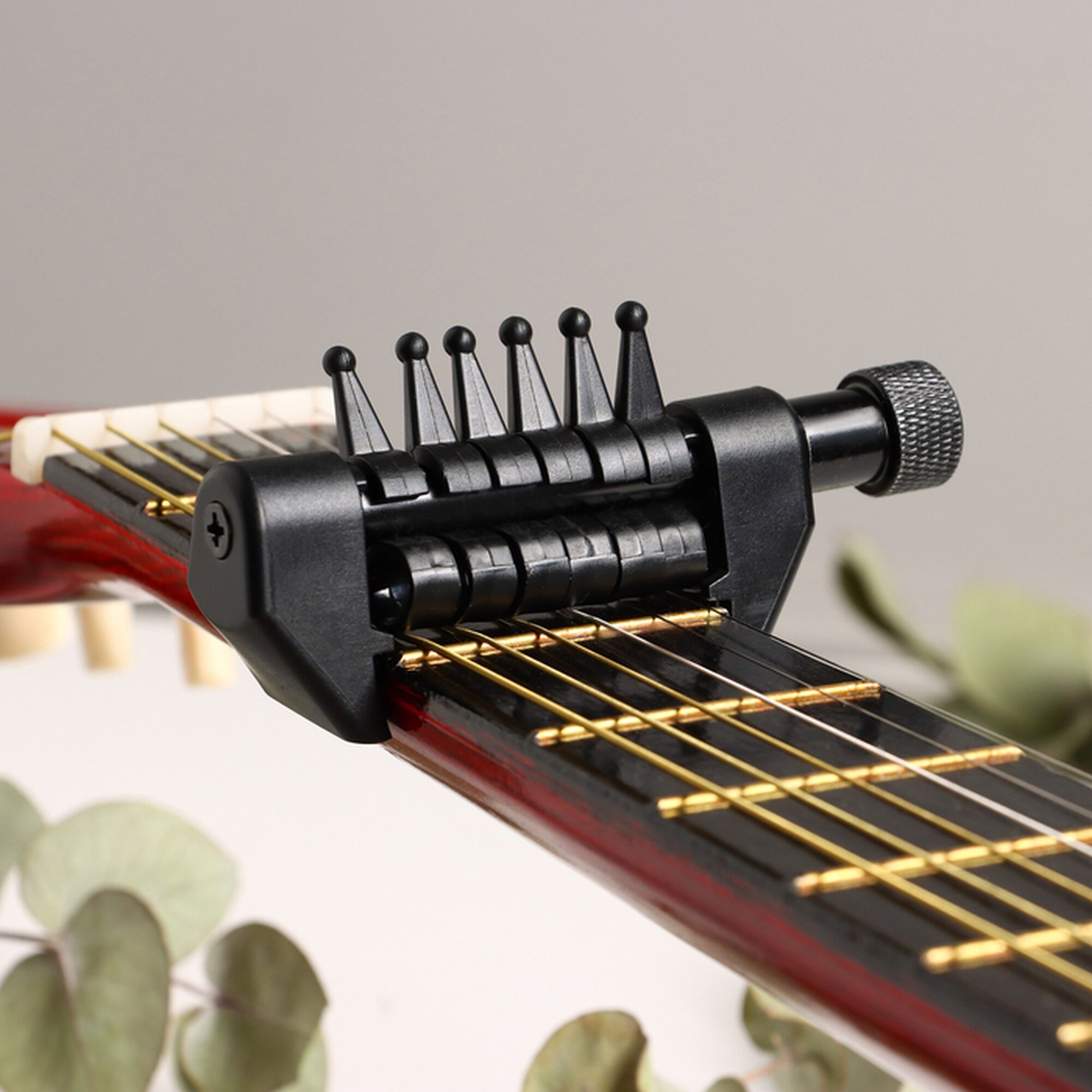 Каподастр Music Life, для акустической гитары, регулируемый, черный